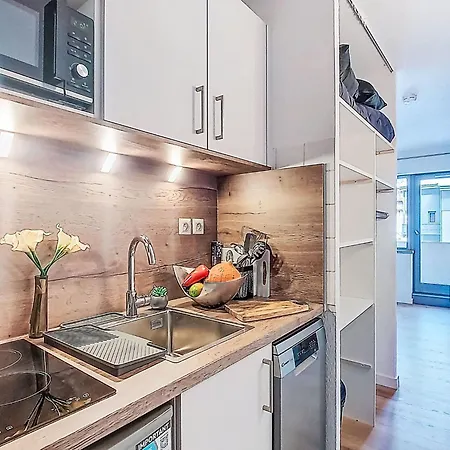 Les Olympiades-3 By Interhome Appartement